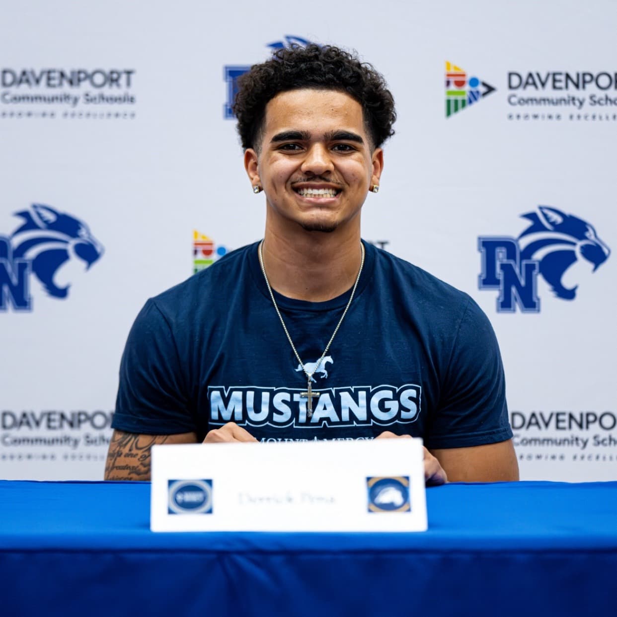 Derrick Peña